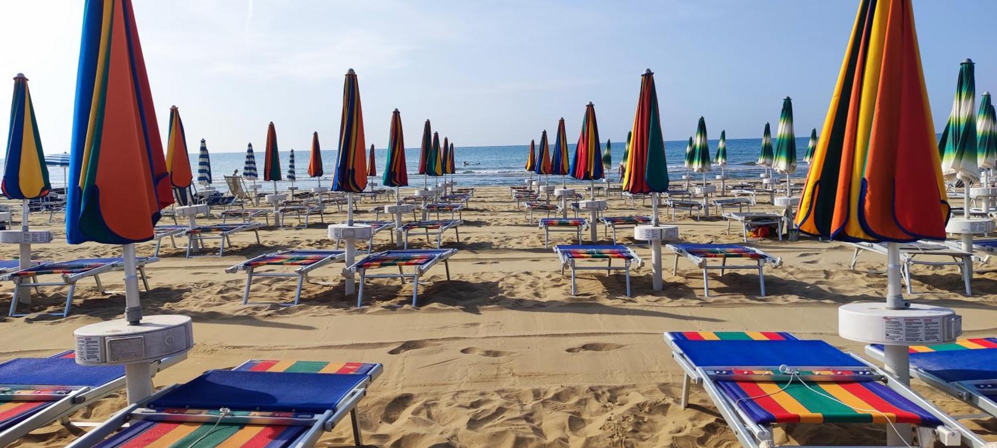 Hotel Colonna Lido di Jesolo Exterior foto
